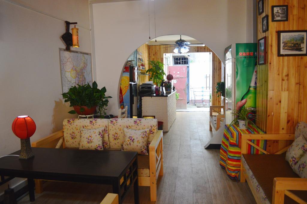 Buddy'S Hostel Guilin Exterior photo